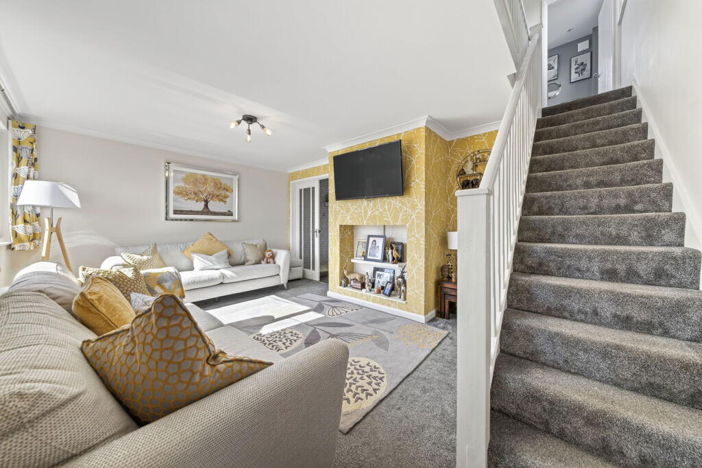 House in Desborough, North Northamptonshire - View 6
