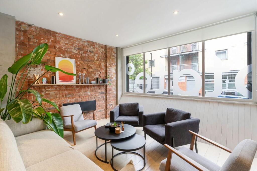 5-Durham-Yard-Unit-6-E2-Bethnal-Green-London-Fields-Office-Studio-To-Let-Internal1-Dominion.London.jpg