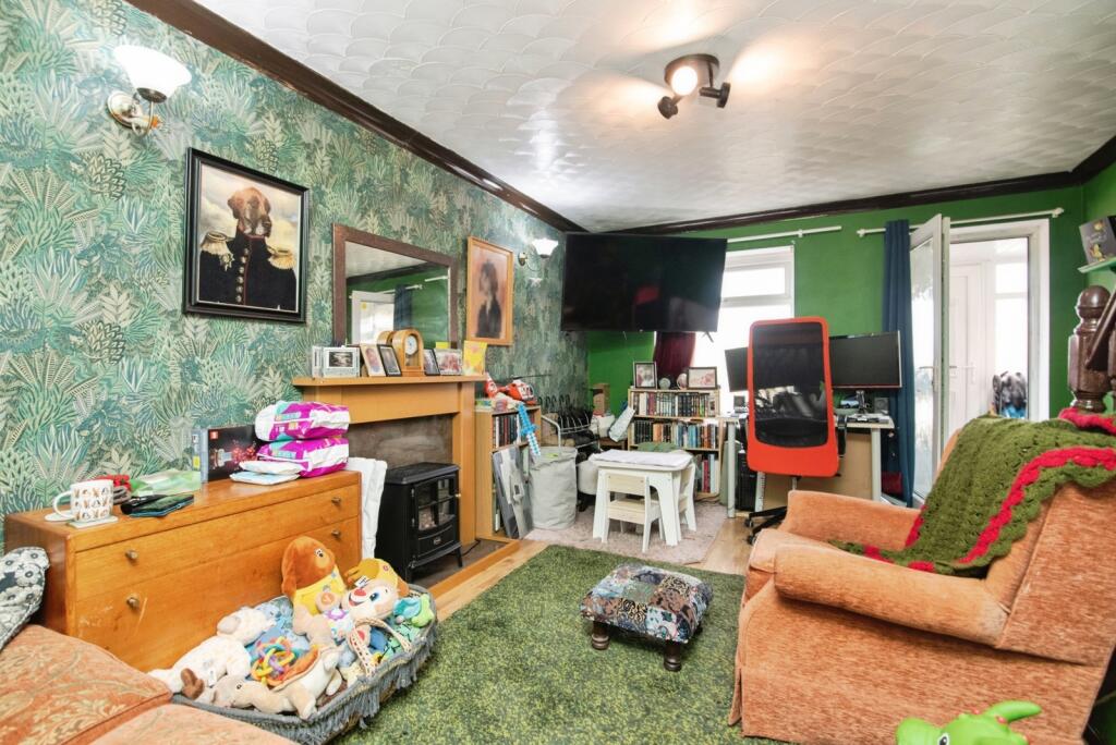 Additional image 2 of Arundel Drive, OLDBURY, West Midlands, B69