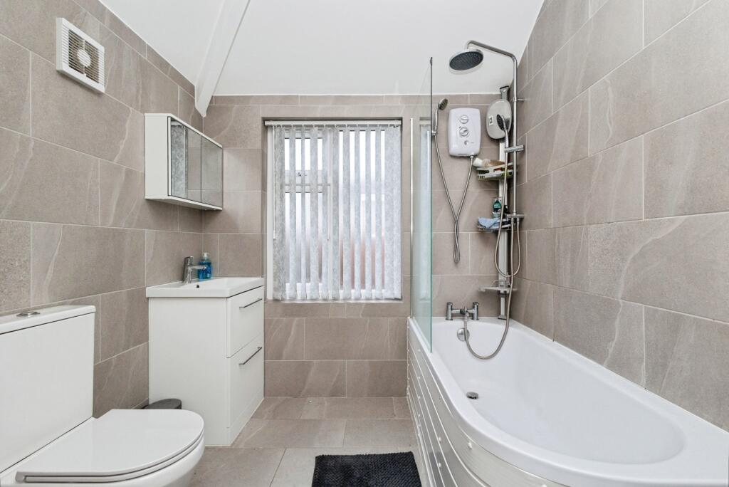 1 bedroom house share for rent