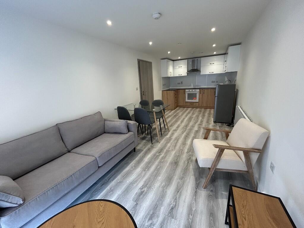Main image of property: The Wells, Woodborough Road, Nottingham, Nottinghamshire, NG3
