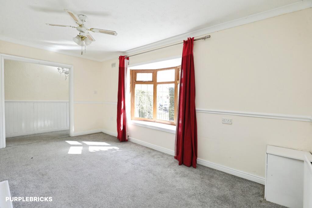 House in Stoke-on-Trent - View 2