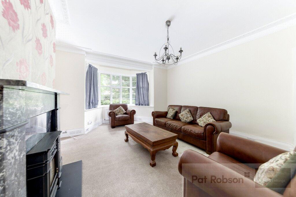 3 bedroom apartment for rent