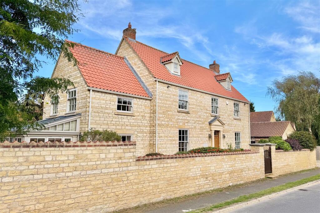 Main image of property: Sleaford Road, Wellingore, Lincoln