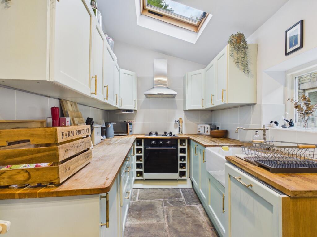 House in Stockport - View 4