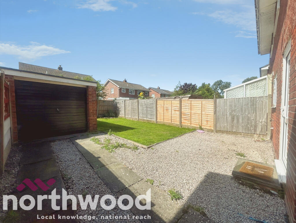 Sawdon Avenue, Kew, Southport, PR8 photo 4