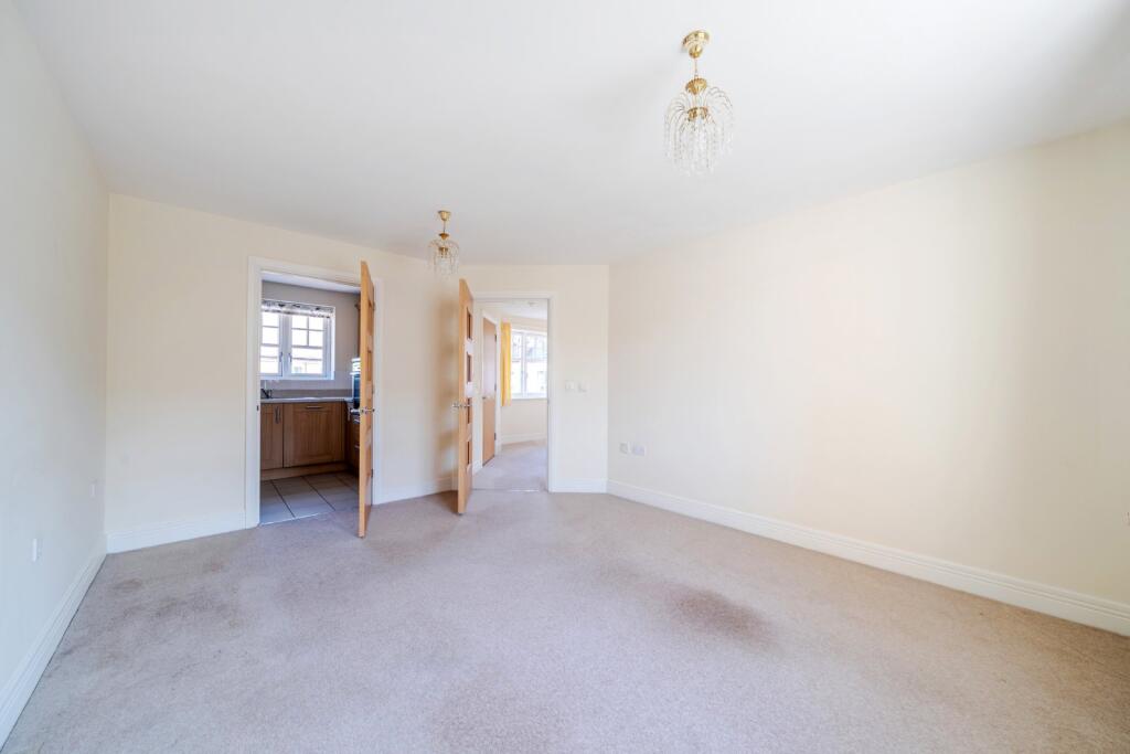 Additional image 5 of High Street, Knowle, Solihull, West Midlands, B93