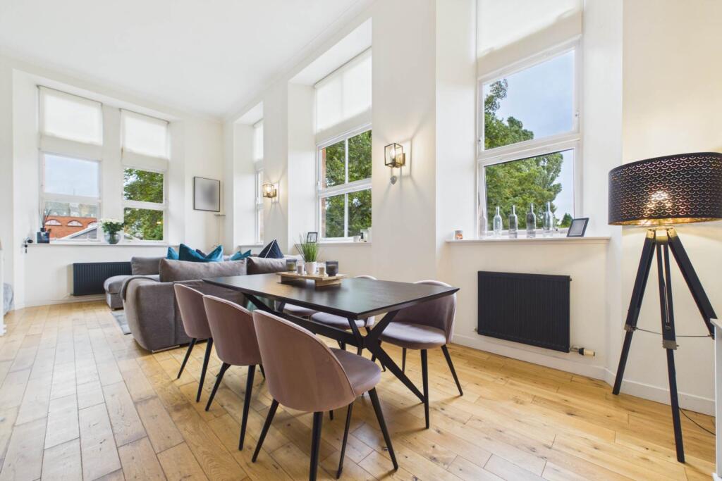 Apartment in Kilmarnock - View 2