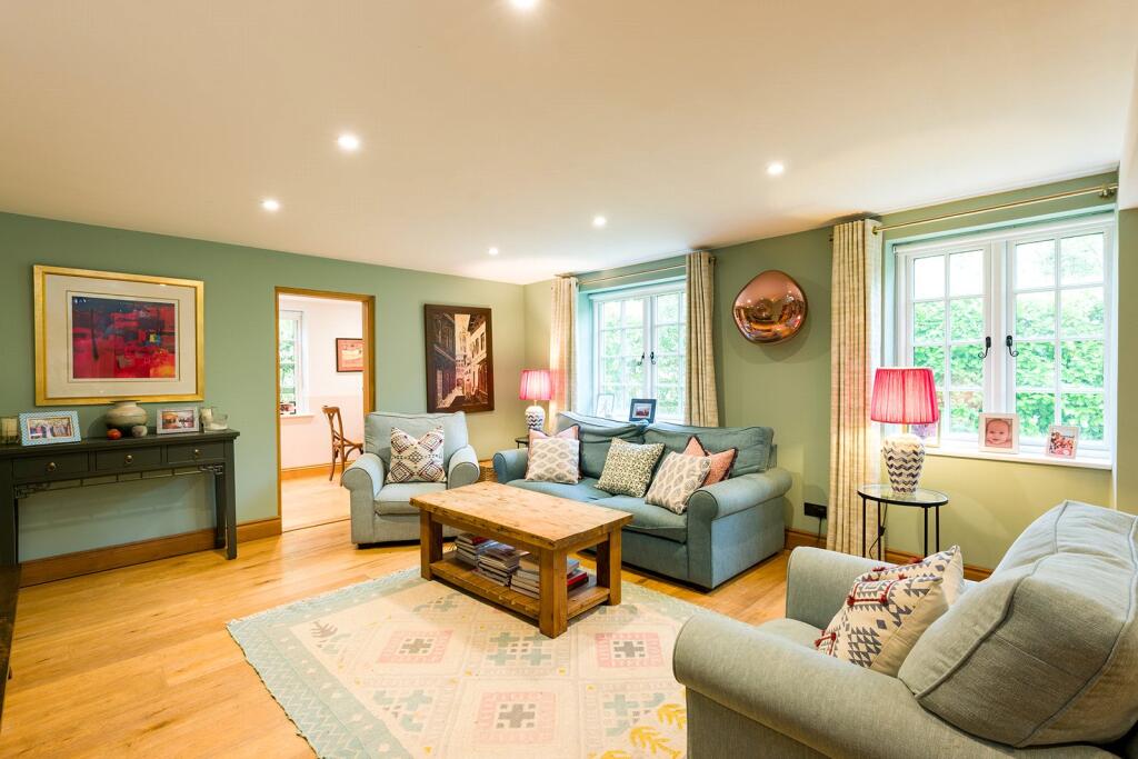 House in Ashampstead - View 4