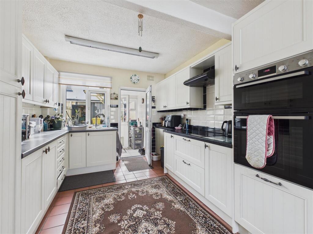 House in Saundersfoot - View 5