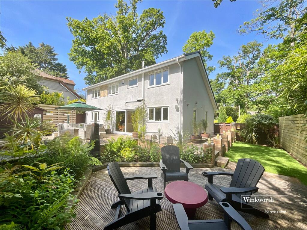 Hinton Wood Avenue, Highcliffe, Christchurch, BH23 photo 4