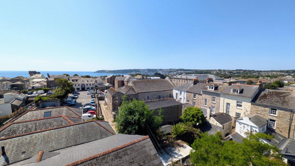 Main image of property: Causewayhead, Penzance TR18