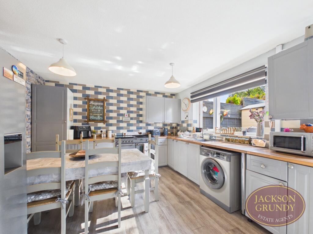 Pilton Close, Rectory Farm, NN3 5EZ photo 2