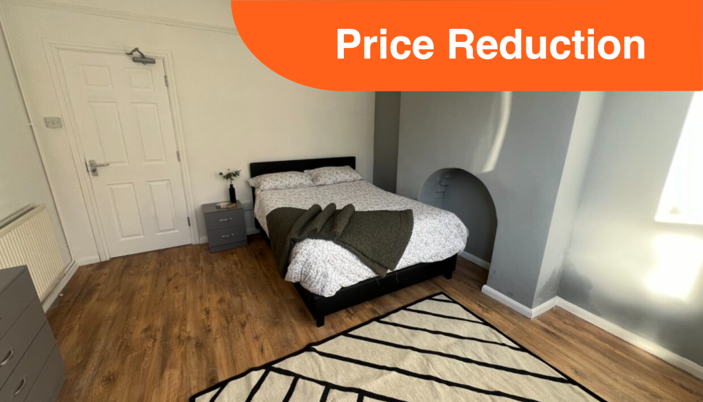 Main image of property: Avondale St // 5 Bed & 2 Bath // SEPT 2026