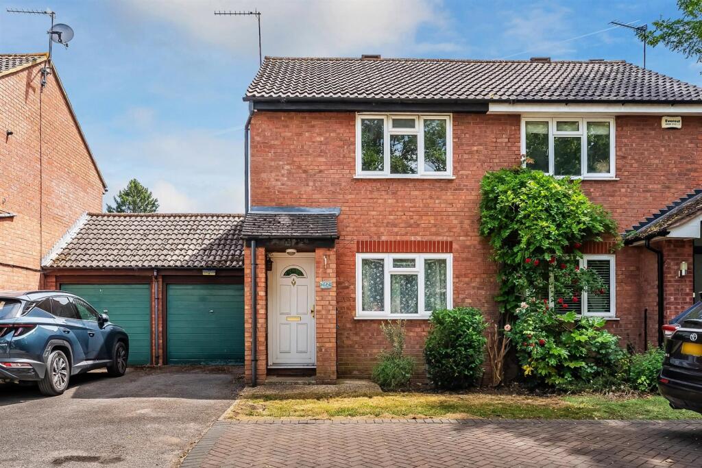 Main image of property: BRACKEN CLOSE, GREAT BOOKHAM, KT23