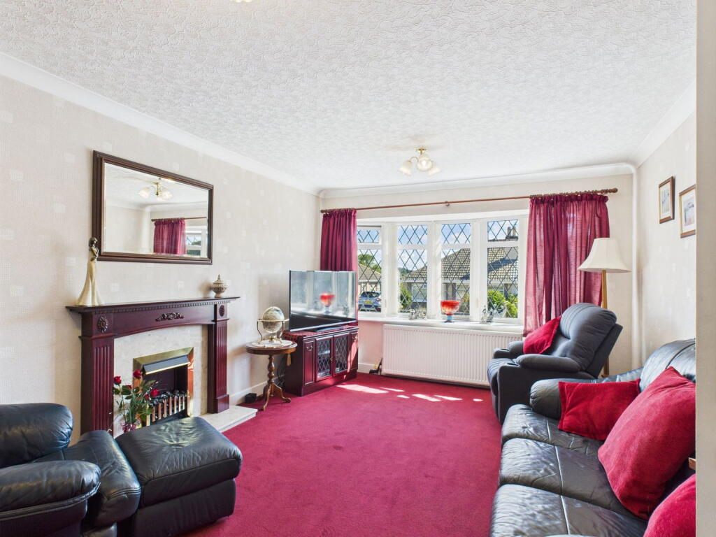 56 Fulwood Drive, Bare, Morecambe, LA4 6RF photo 4