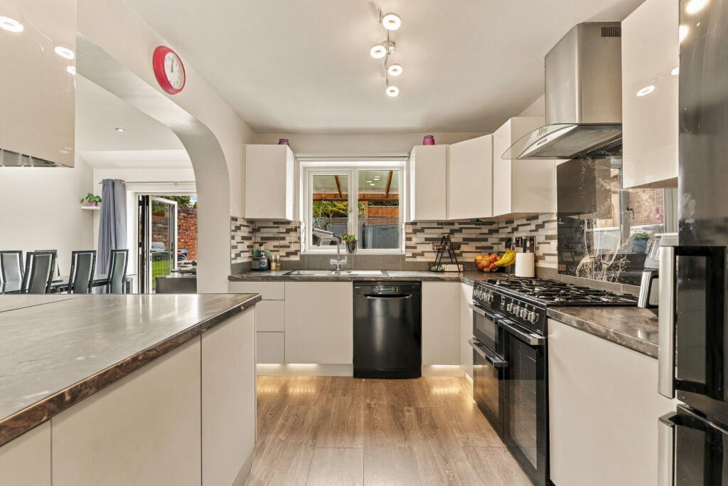 House in Stockport - View 5