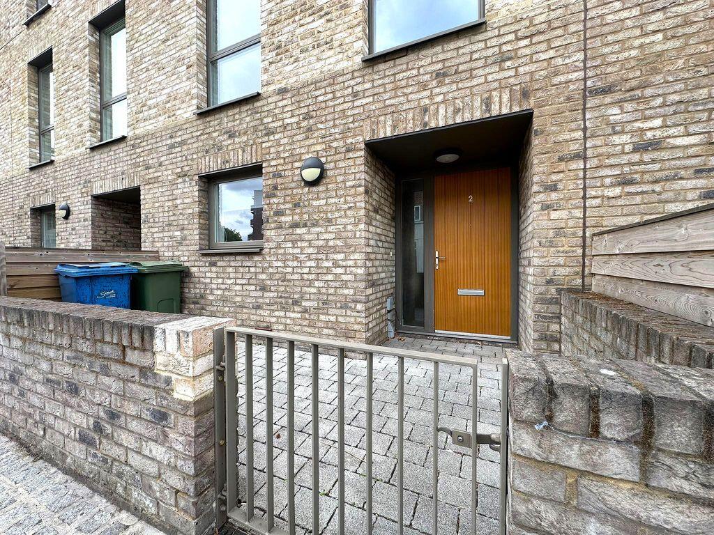 Main image of property: Severin Court, Harvard Gardens, Elephant And Castle SE17