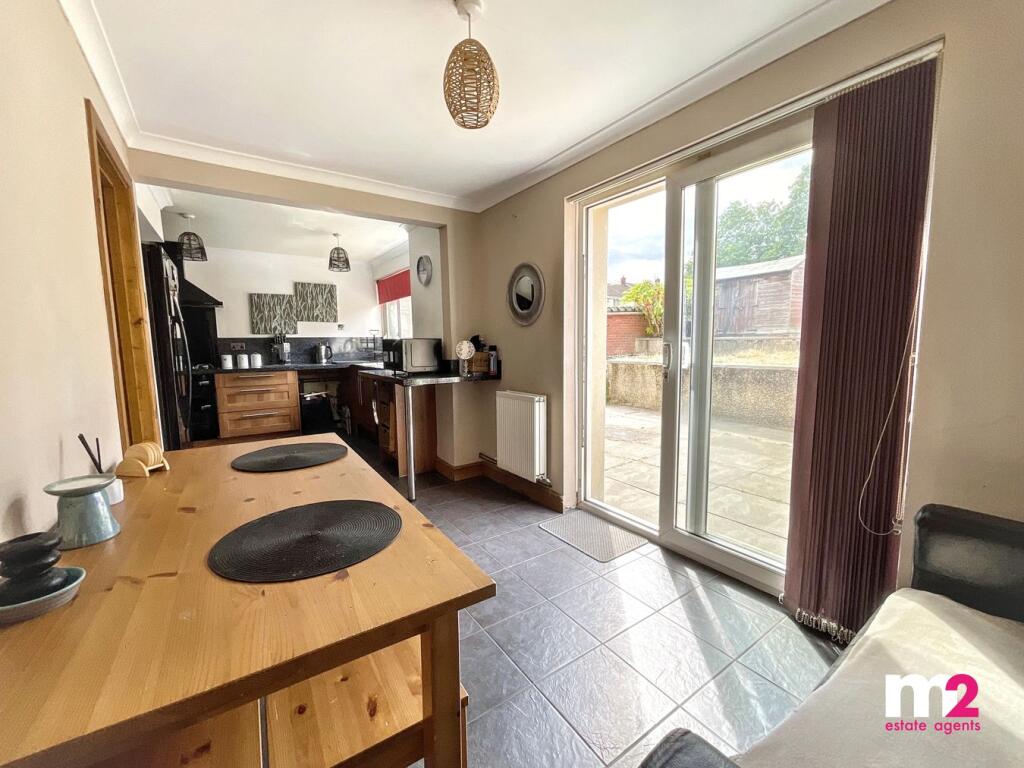 House in Newport - View 5