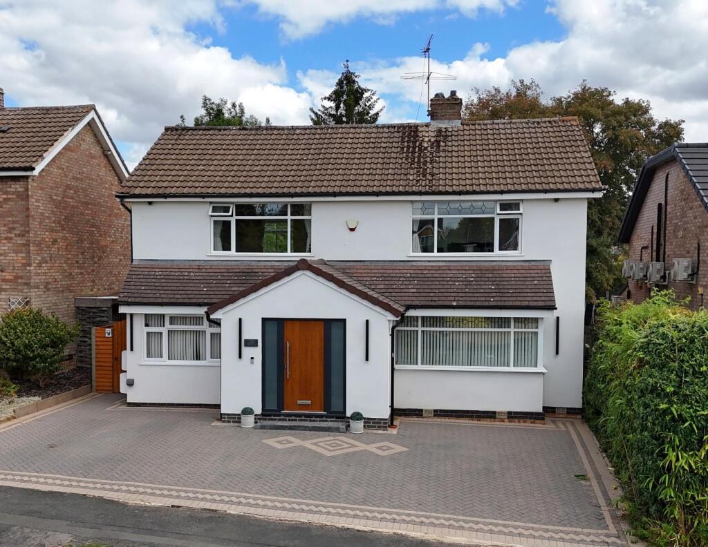 Main image of property: Launde Road, Oadby, Leicestershire