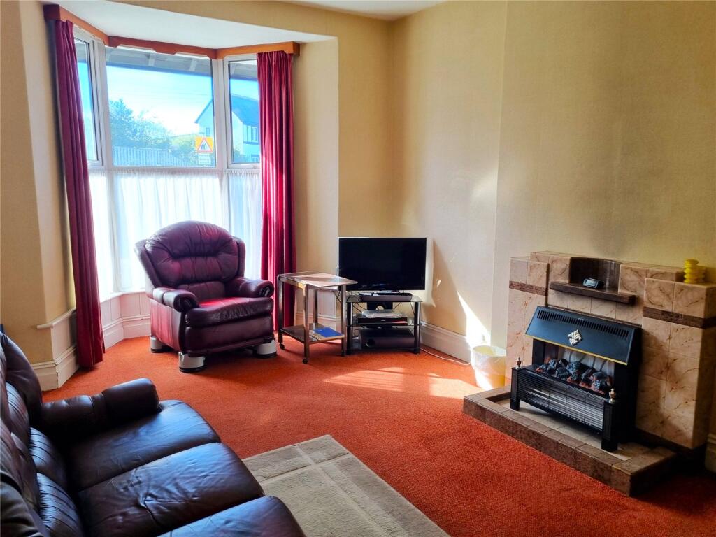 House in Penparcau, Southgate, Aberystwyth - More