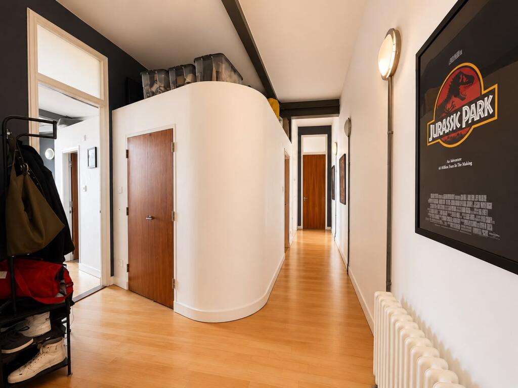 Apartment in Northampton, West Northamptonshire - View 5
