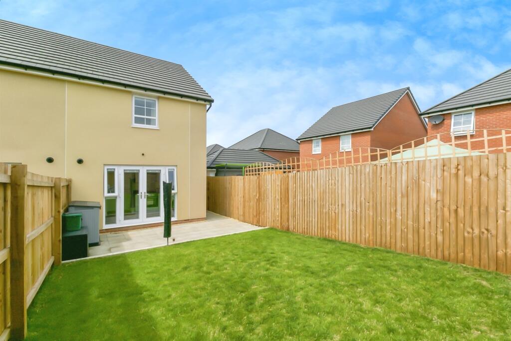 Main image of property: Ffordd Y Spitfire, Barry