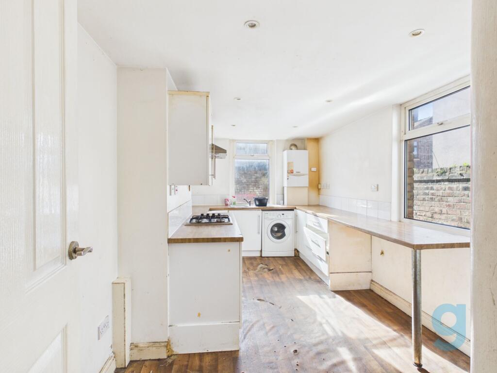House in Sefton, Liverpool City Region - More