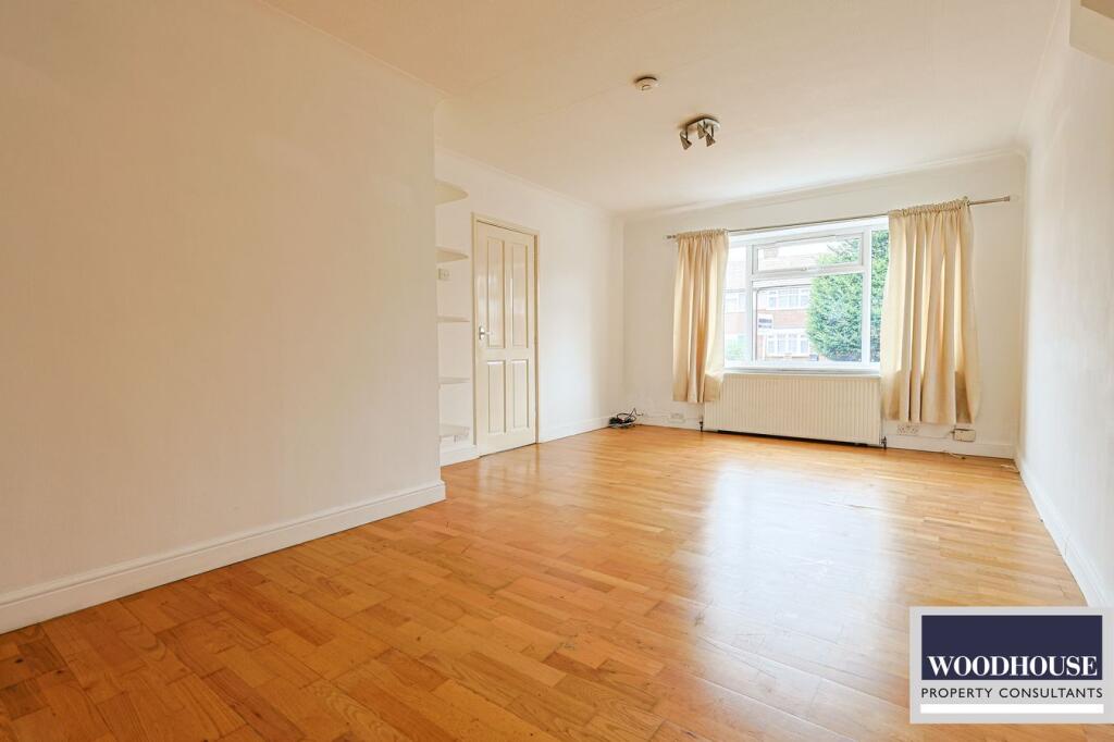 House in Enfield - View 4