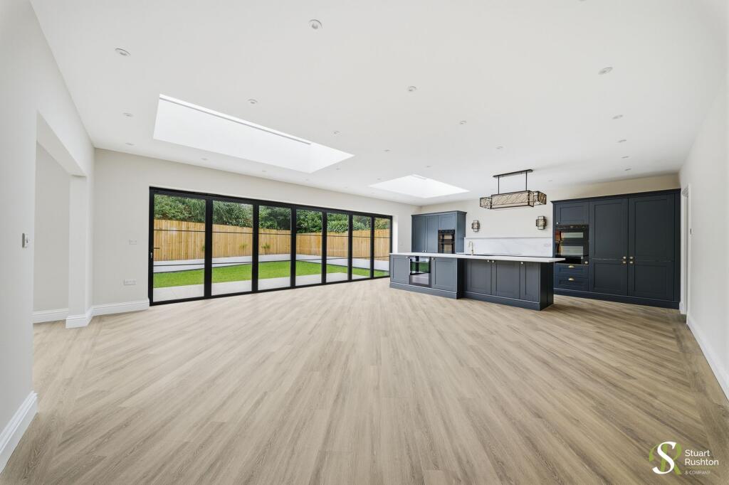 Carrwood Road, Wilmslow, SK9 photo 3