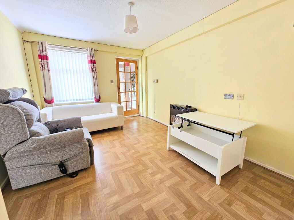 Apartment in Birmingham, Boldmere, New Oscott - More