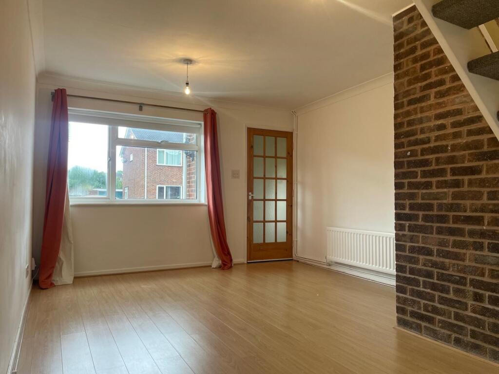 House in Peterborough, Orton Longueville - View 4