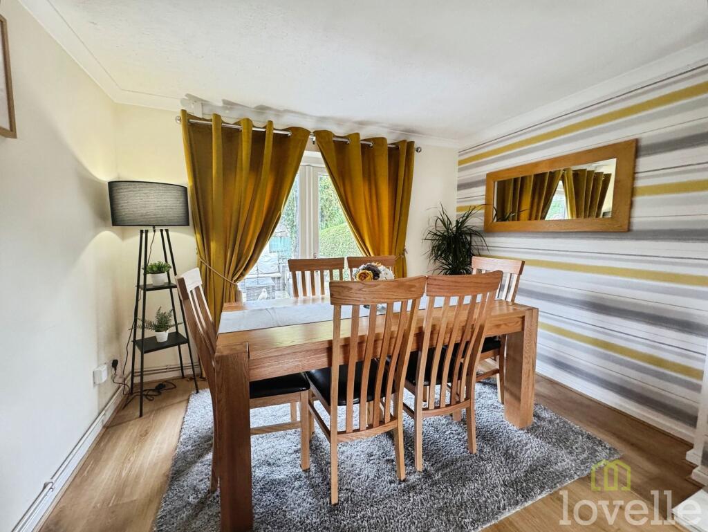 House in West Lindsey, Gainsborough - View 3