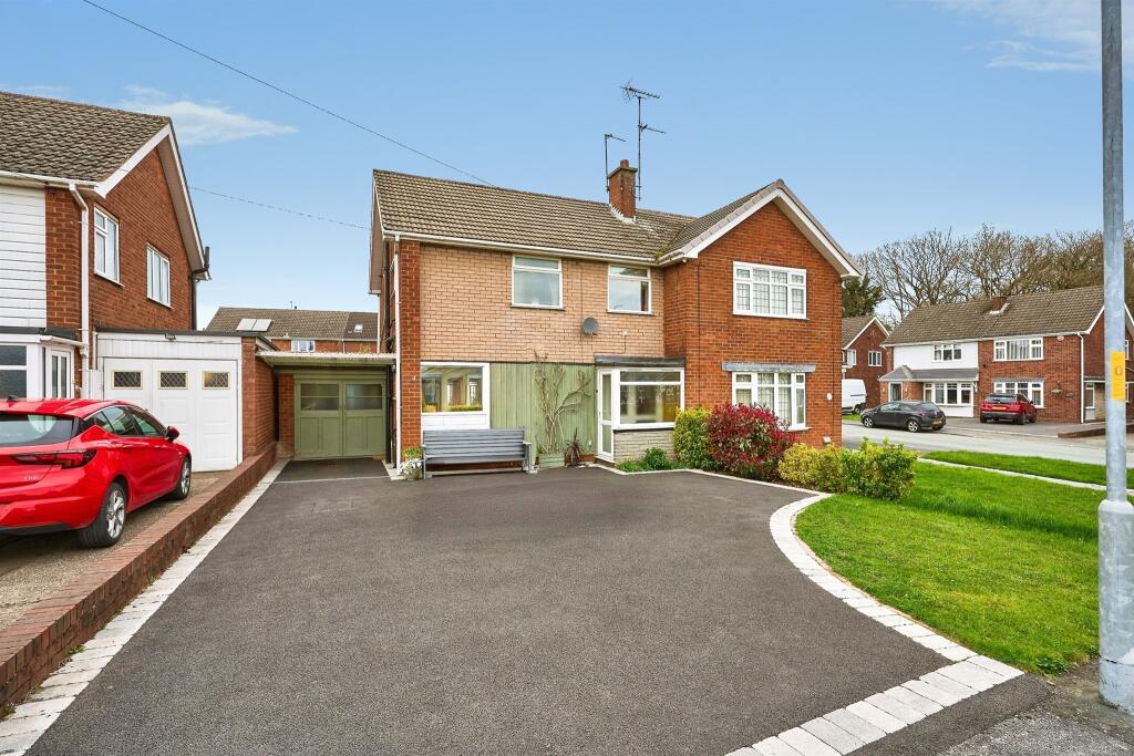 Main image of property: Pinewood Close, Willenhall