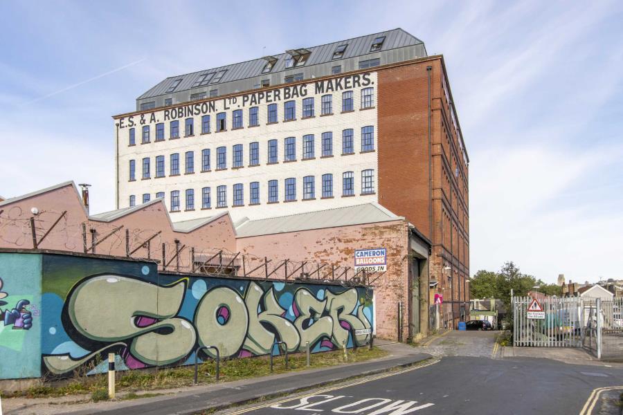 Main image of property: The Robinson Building - BS3