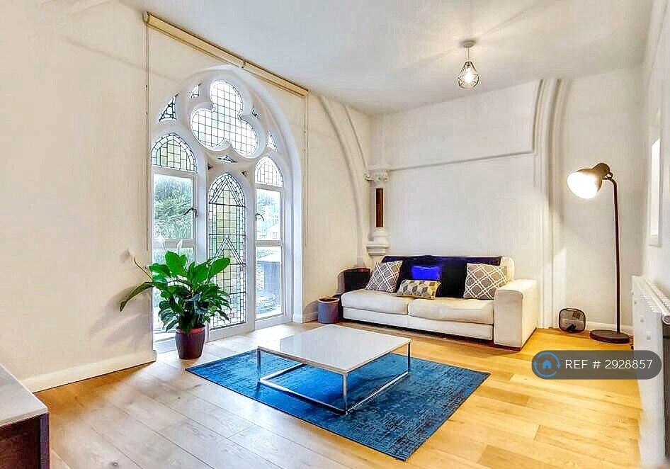 Main image of property: Old Church Court, London, N4