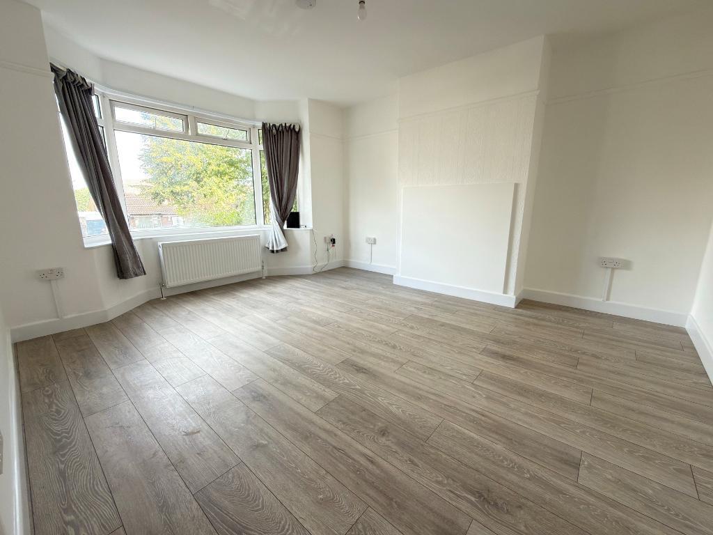 House in Luton, Leagrave - View 3