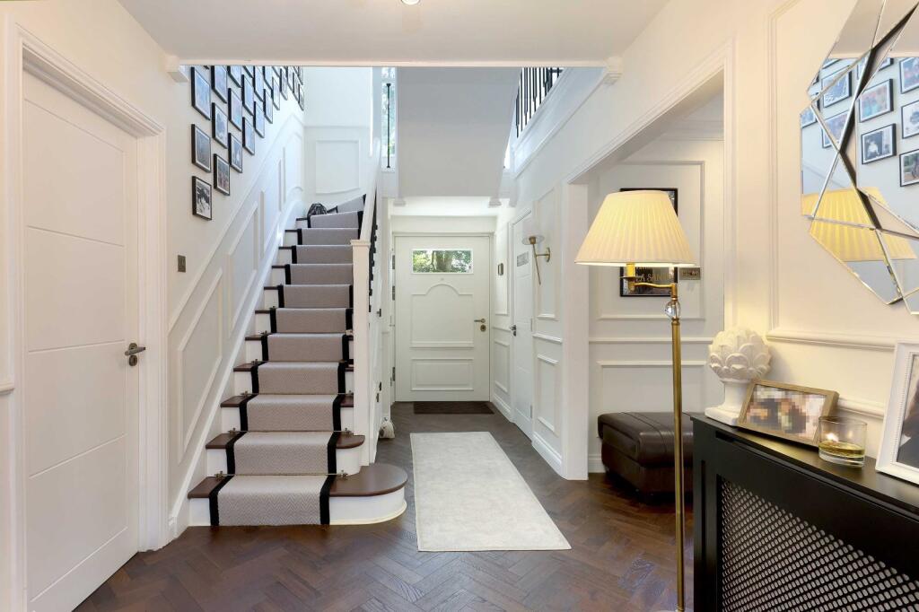 House in Hemel Hempstead - View 3