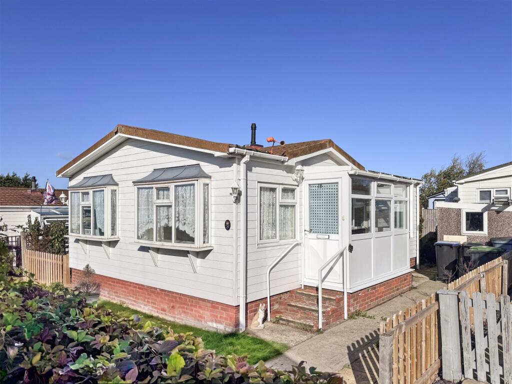 Main image of property: Seasalter Lane, Seasalter, Whitstable