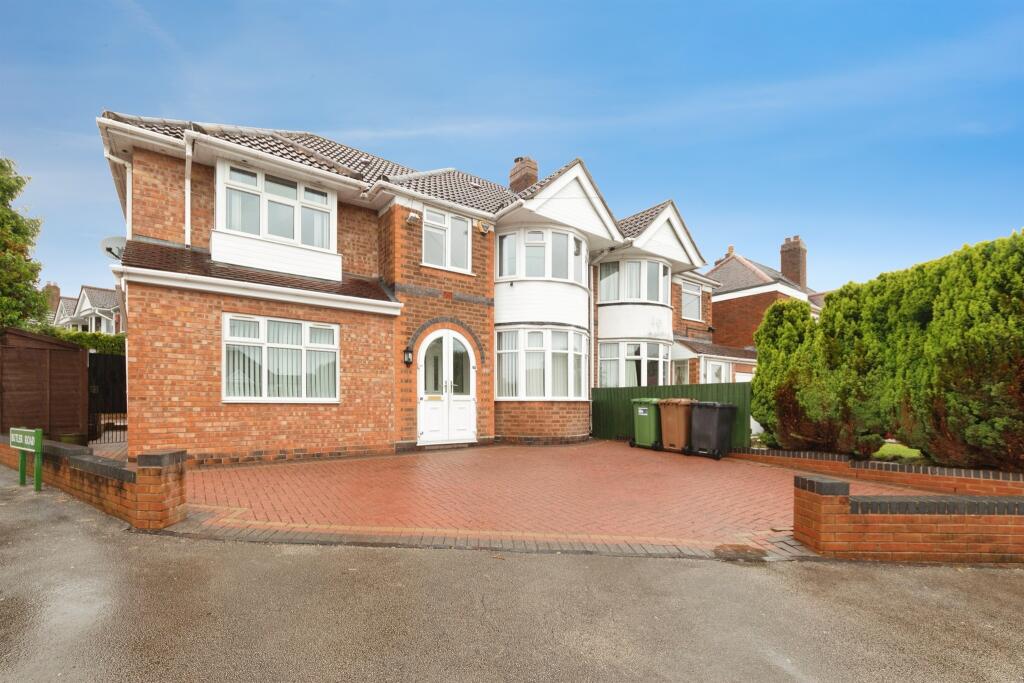 Lyndon Road, Solihull photo 4