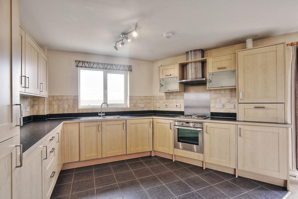 Apartment in Cambridge, Orchard Park - View 3