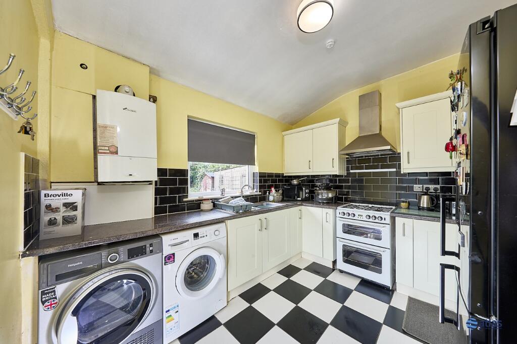 Higher Road, Halewood, L26 photo 2