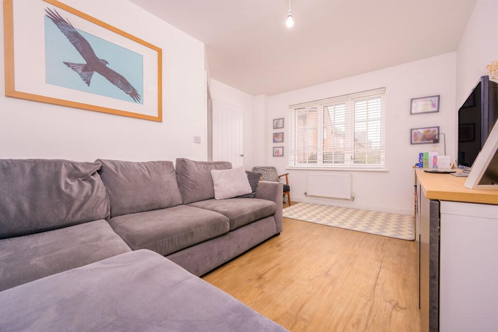 House in Northampton - View 4