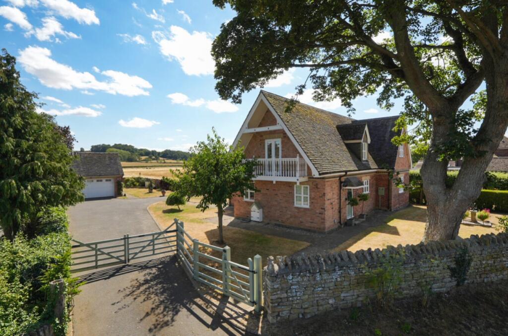 3-bed detached on Rectory Lane, Harlaxton, £398,750