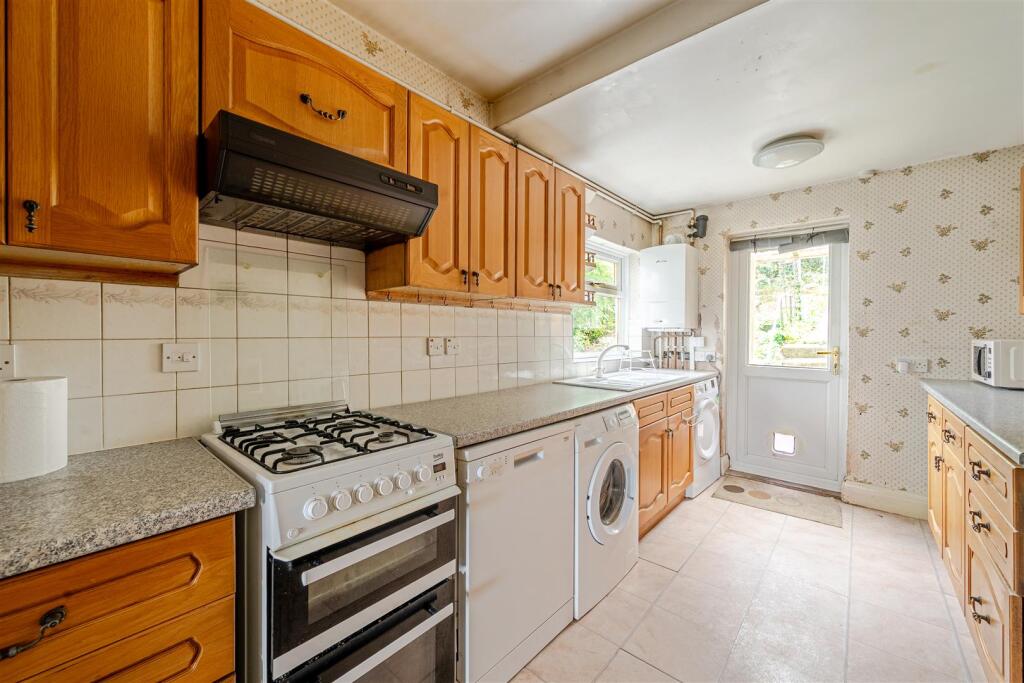 House in Bristol, Windmill Hill, Totterdown - More