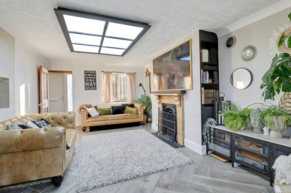 Ratcliffe Road, Hedge End, SO30 photo 5
