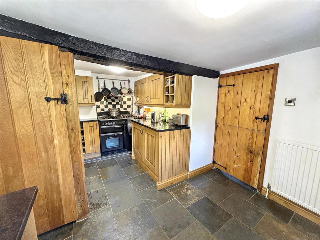 House in Wellingborough, North Northamptonshire - View 6