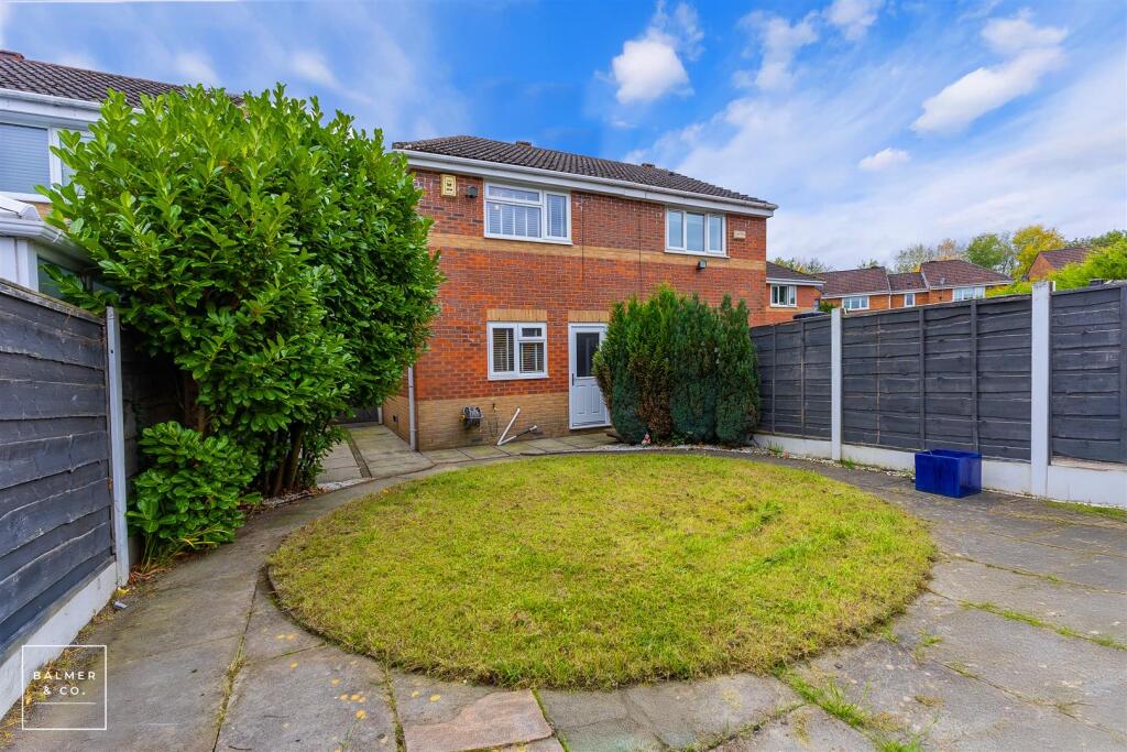 Edenbridge Drive, Radcliffe, M26 photo 4