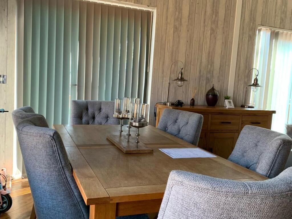 House in Llanedwen, Ynys Môn / Isle of Anglesey - More