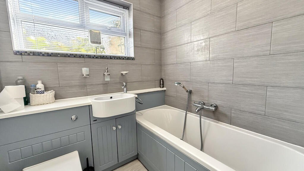 Additional image 12 of Highbury Park, Warminster